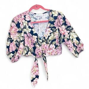 Petal + Pup floral print top✨